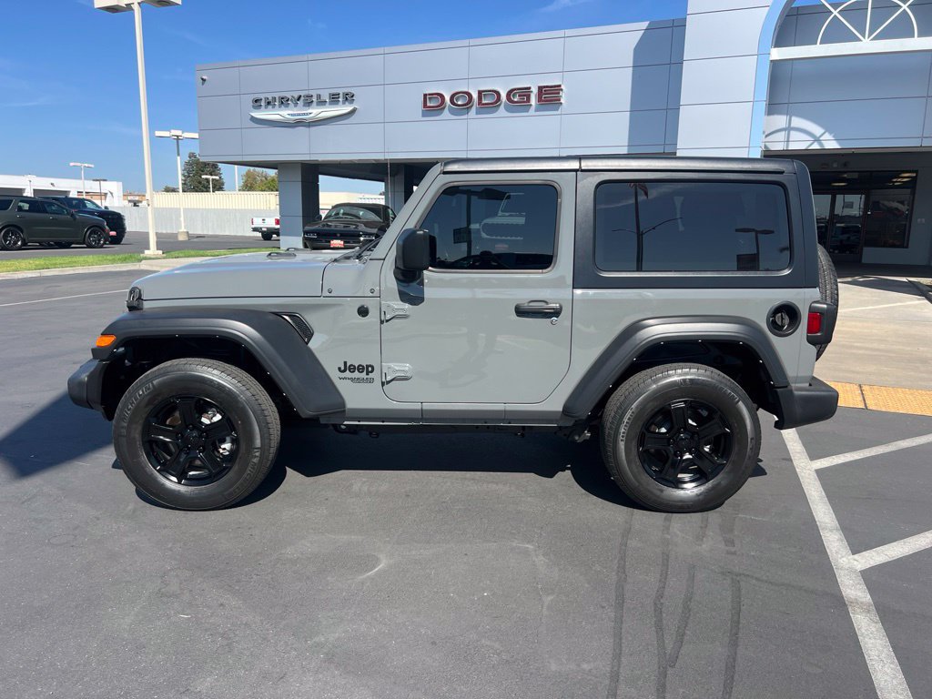 Used 2021 Jeep Wrangler Sport AWD/4WD image 9