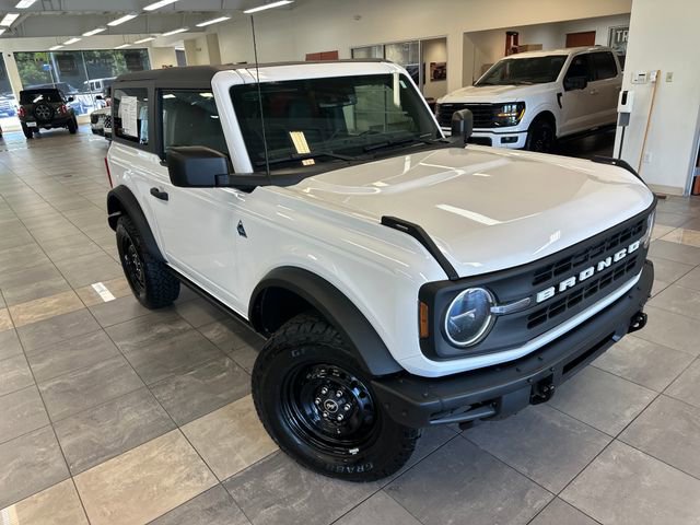 Used 2023 Ford Bronco Black Diamond AWD/4WD image 10