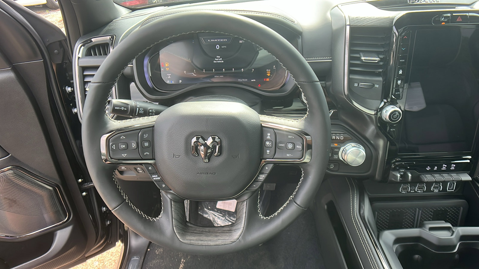 New 2026 RAM 1500 Limited image 24