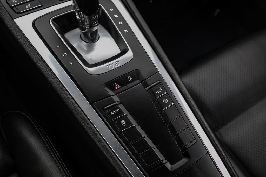 Used 2017 Porsche 718 Cayman S RWD image 22