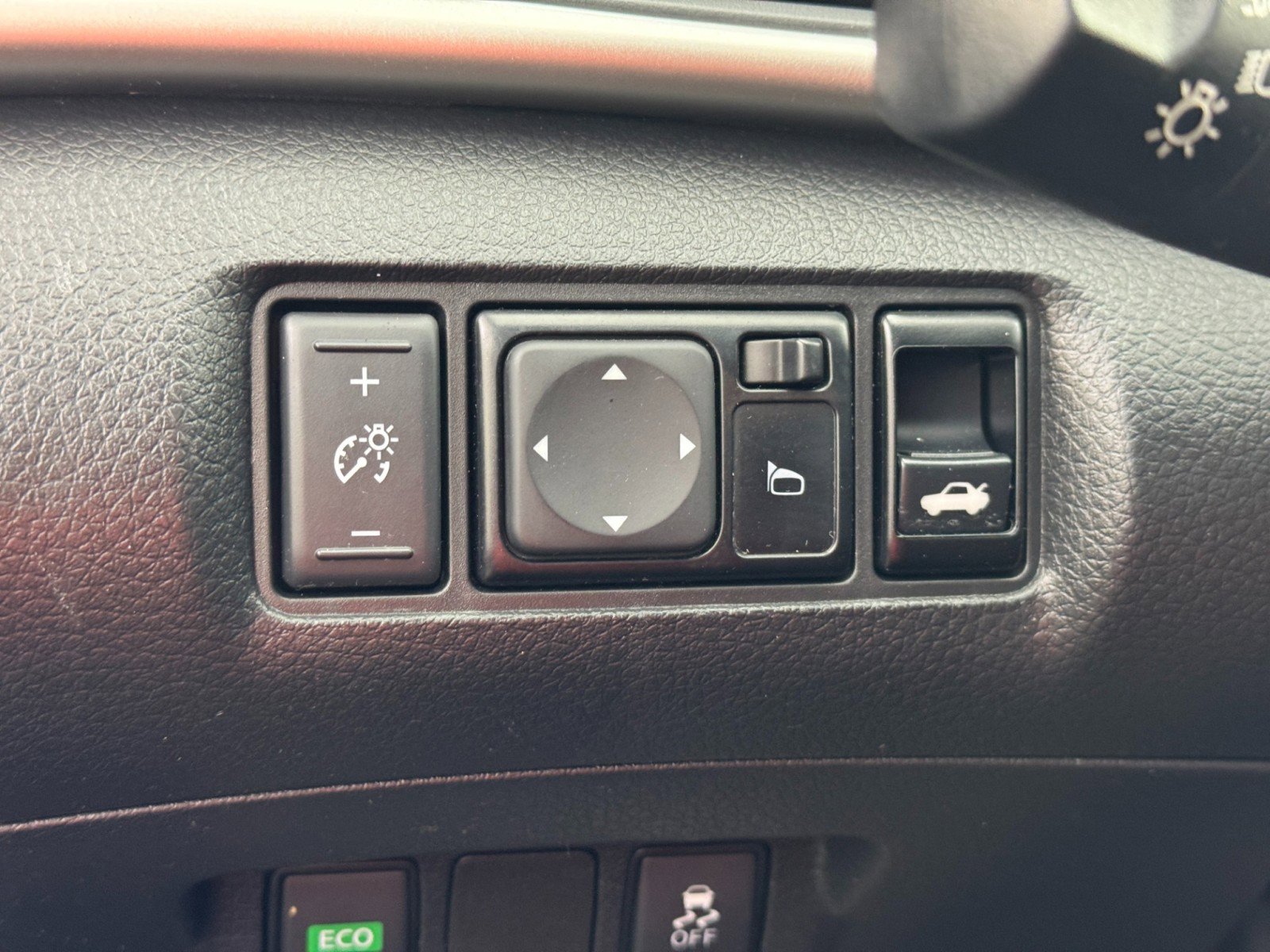 Used 2019 Nissan Sentra SV image 17