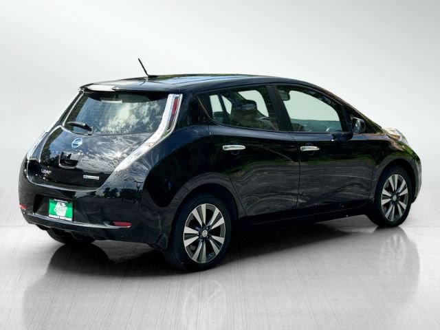 Used 2015 Nissan Leaf SL FWD image 4