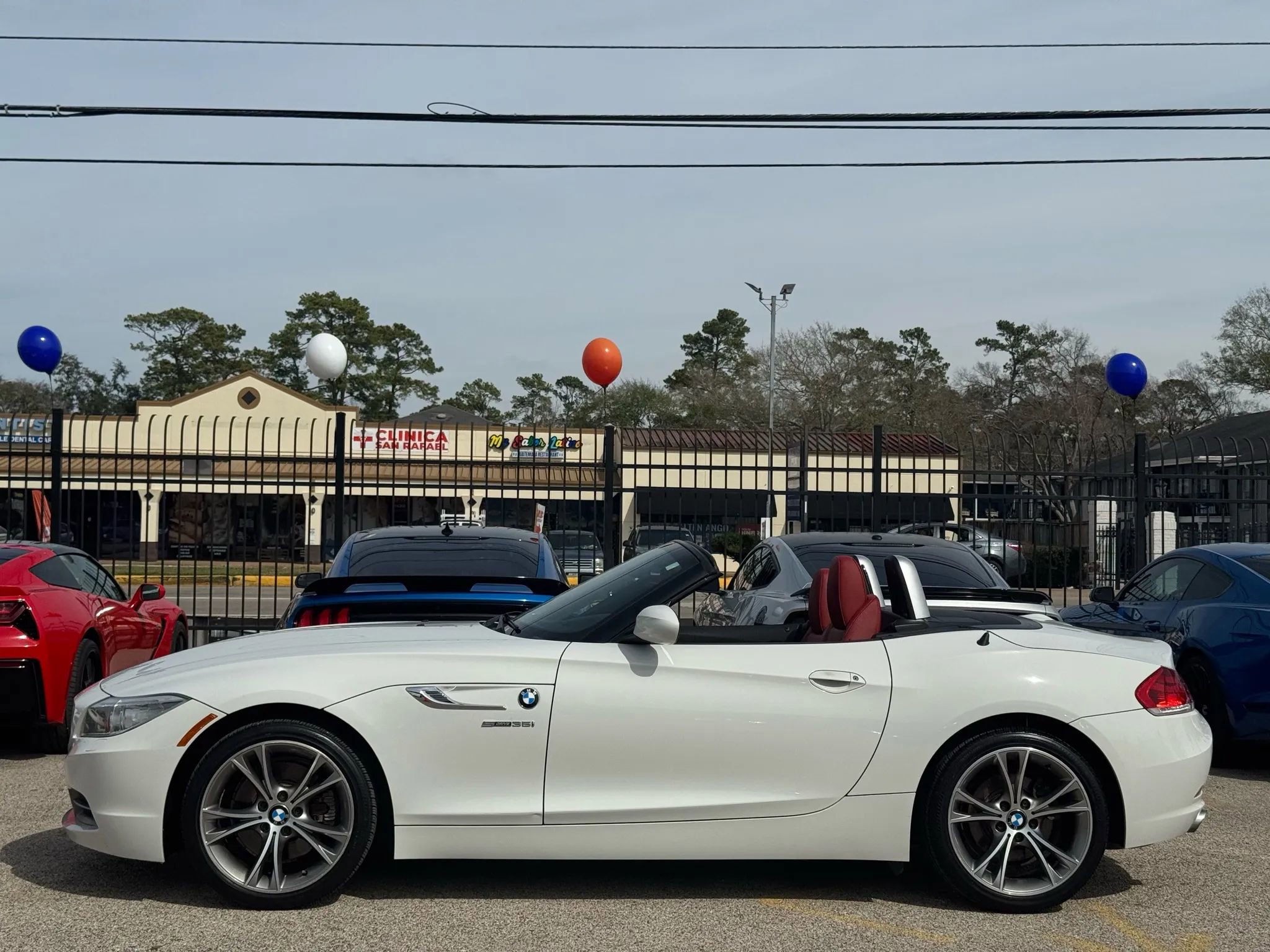 Used 2014 BMW Z4 sDrive35i image 10