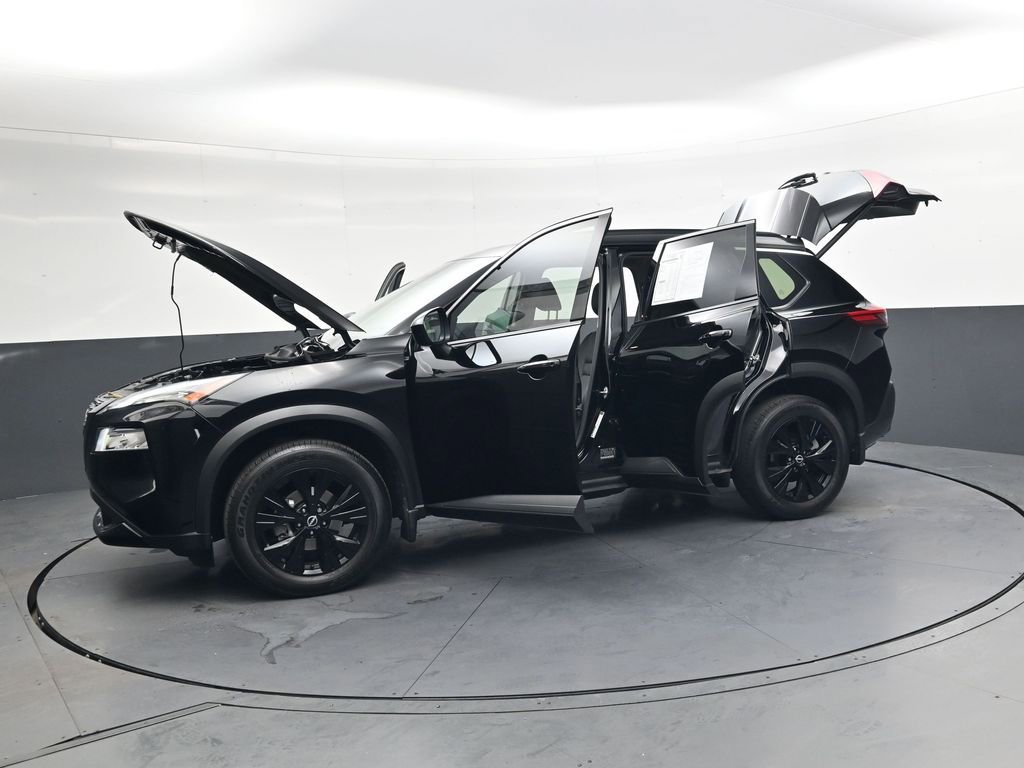 Used 2023 Nissan Rogue SV w/ SV Premium B Package image 44