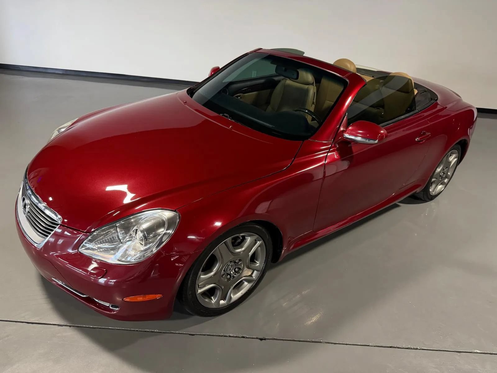 Used 2007 Lexus SC 430 Convertible RWD image 35