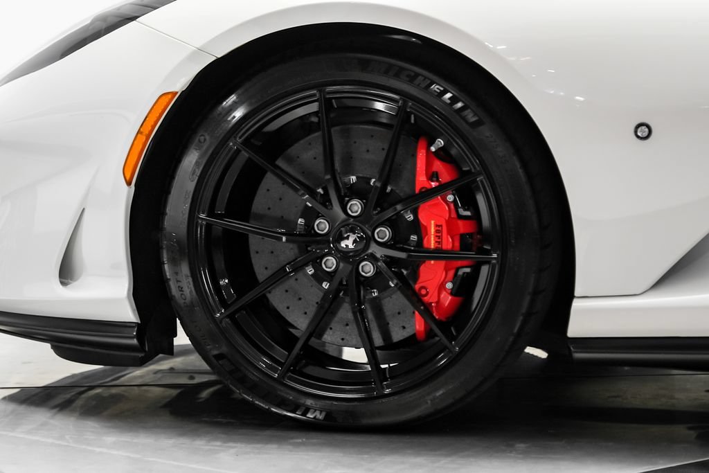 Used 2019 Ferrari 812 Superfast RWD image 64