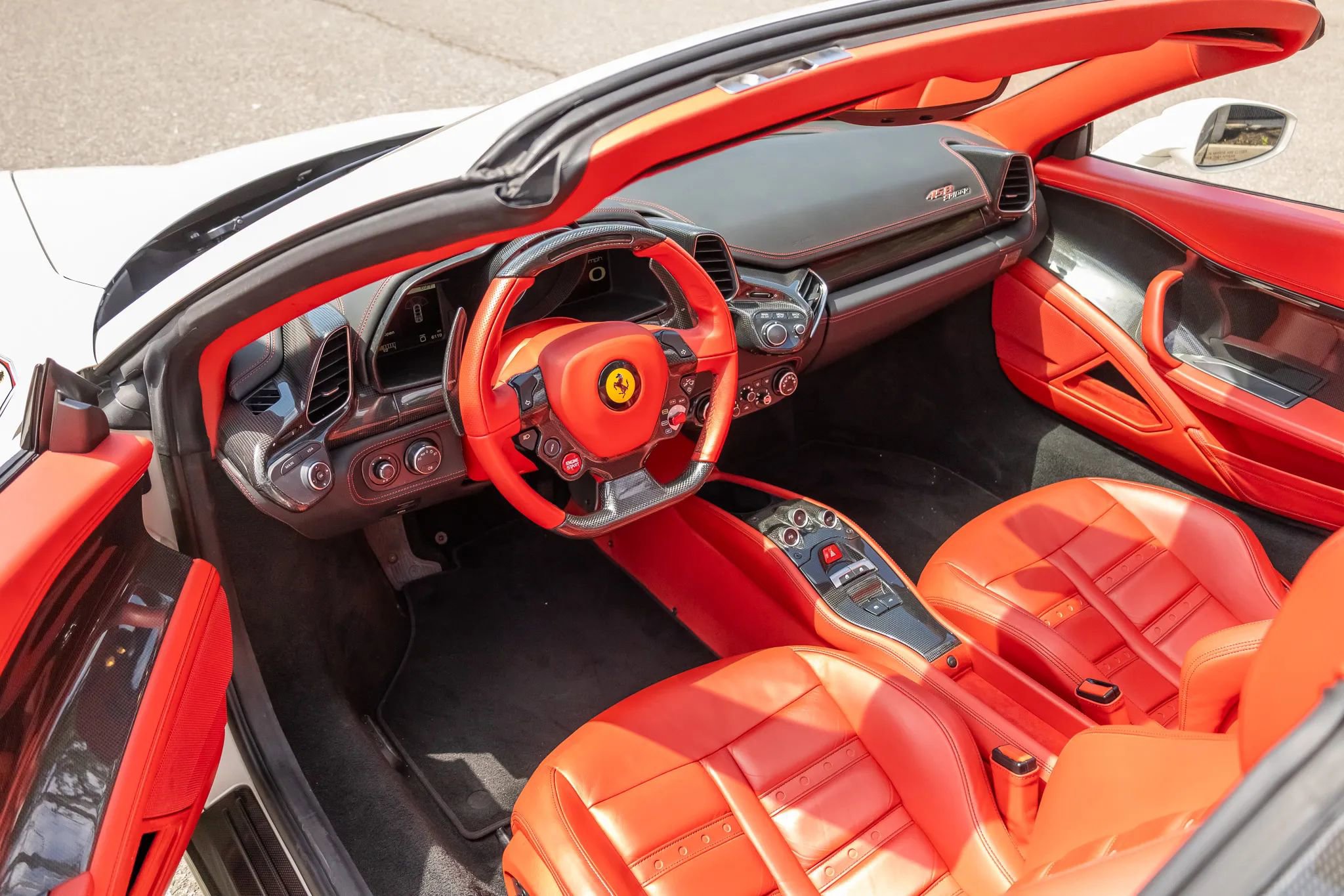 Used 2012 Ferrari 458 Spider RWD image 61