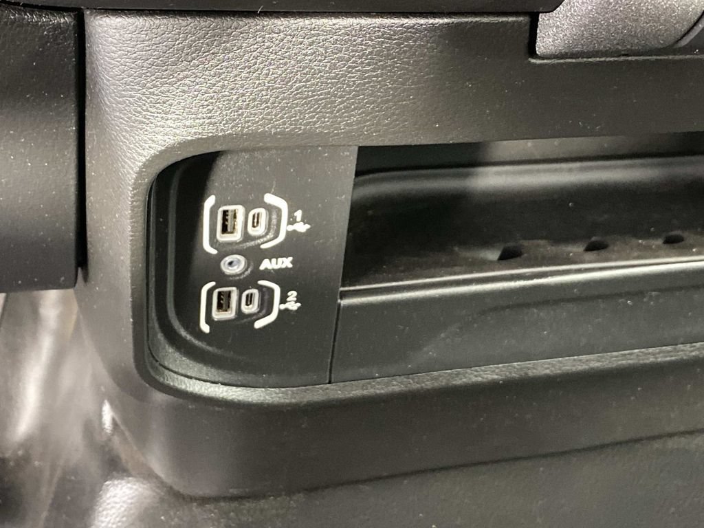 Used 2022 RAM 2500 Tradesman AWD/4WD image 18