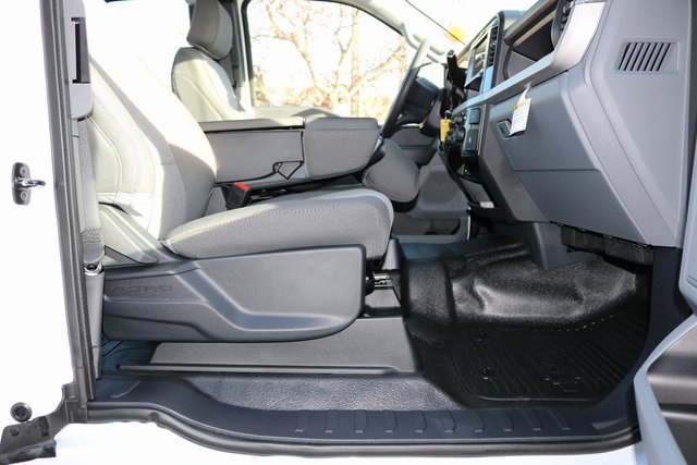 New 2026 Ford F250 XL w/ Snow Plow Prep Package image 28