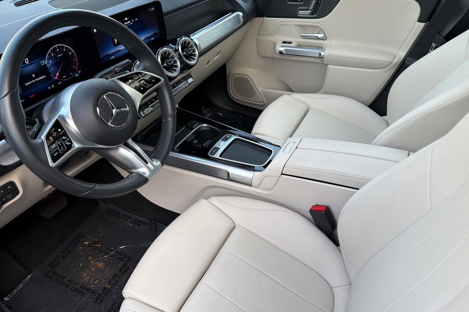 Certified 2025 Mercedes-Benz GLB 250 image 10