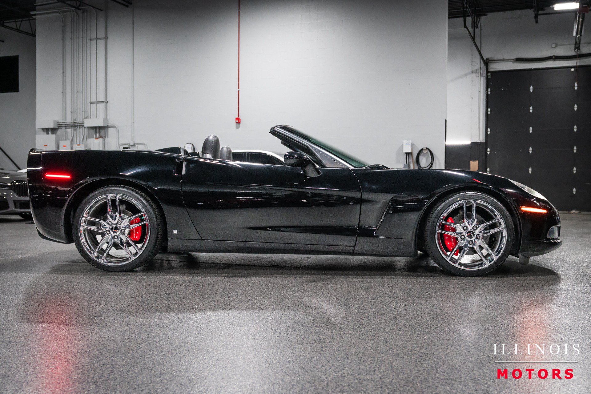 Used 2006 Chevrolet Corvette Convertible w/ Preferred Equipment Group RWD image 6
