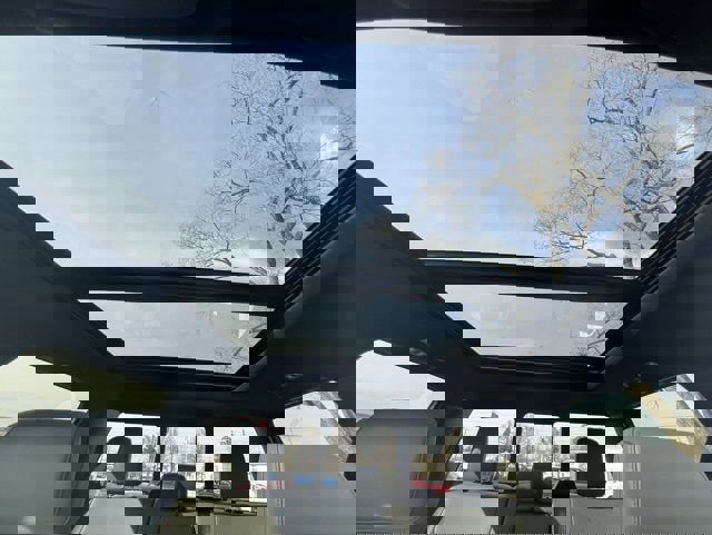 New 2025 Ford F150 Lightning Lariat image 24