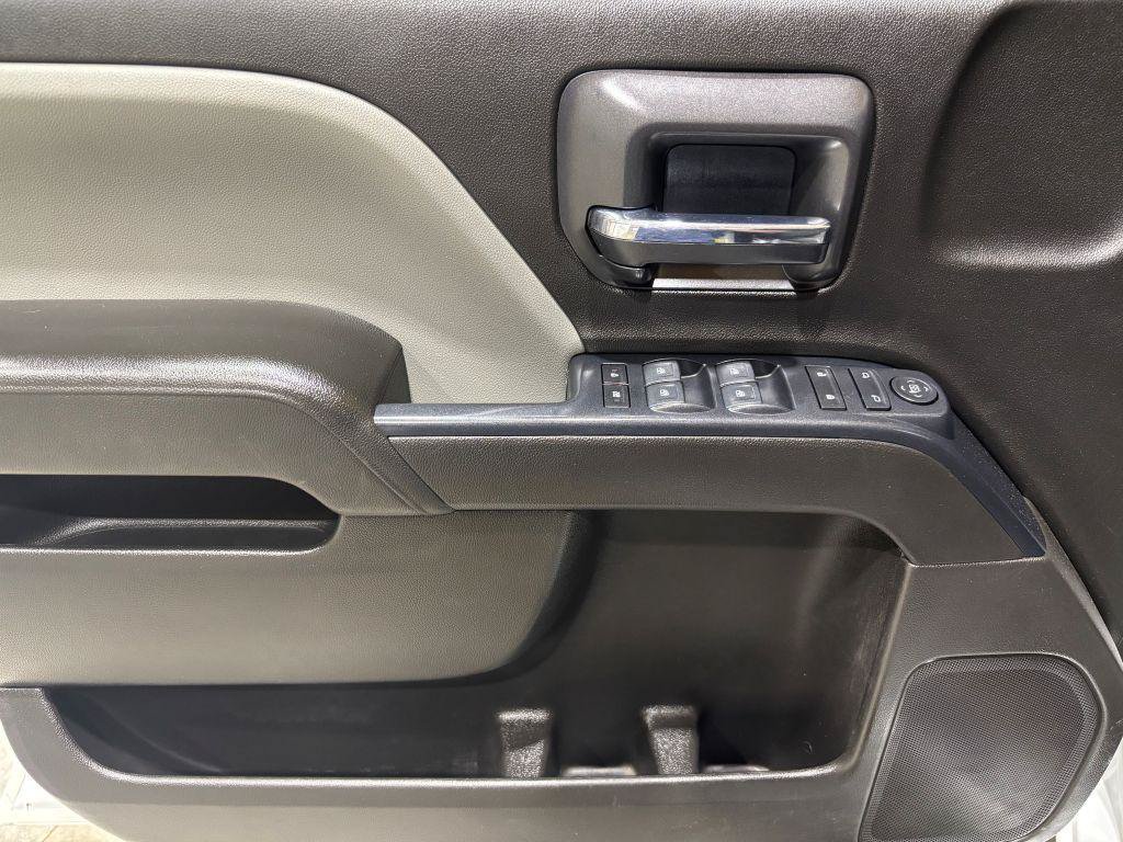 Used 2019 Chevrolet Silverado 2500 W/T AWD/4WD image 16