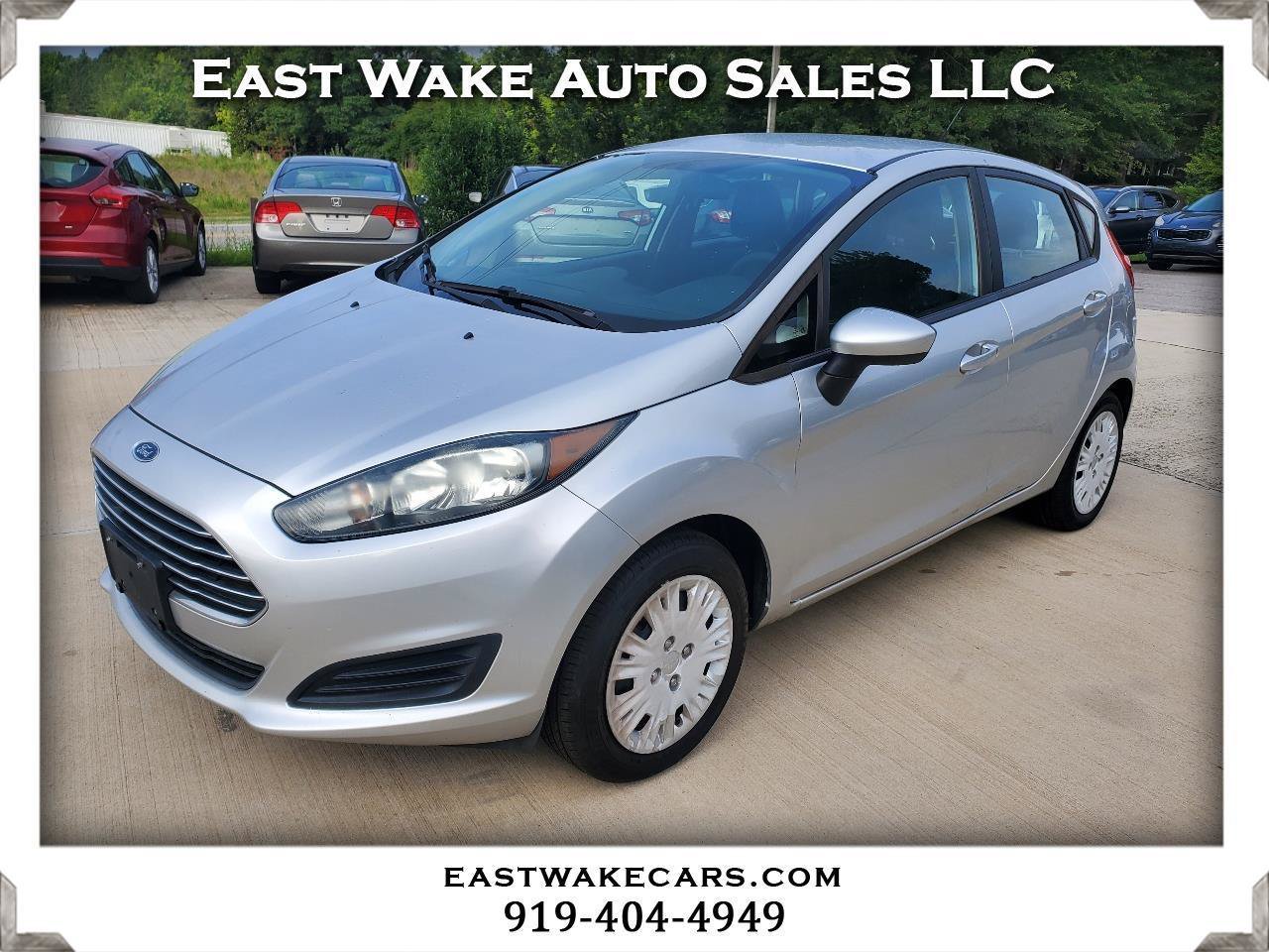 Used 2016 Ford Fiesta S FWD image 1