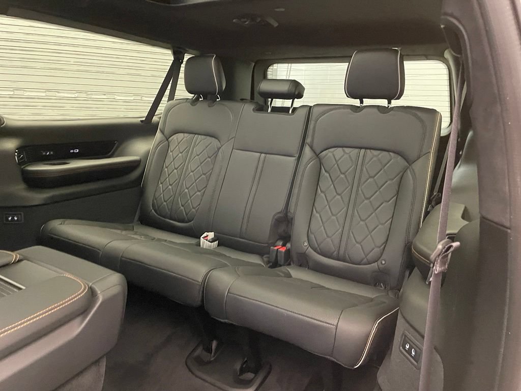 New 2026 Jeep Grand Wagoneer L Summit AWD/4WD image 27