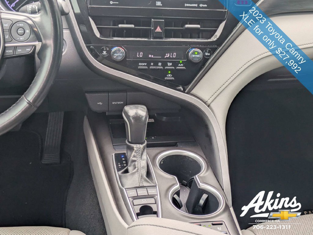 Used 2023 Toyota Camry XLE w/ Navigation Package FWD image 19