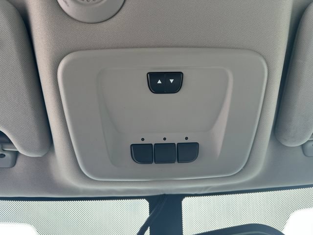 Used 2015 Chevrolet Impala LT w/ LT Sunroof Package FWD image 26