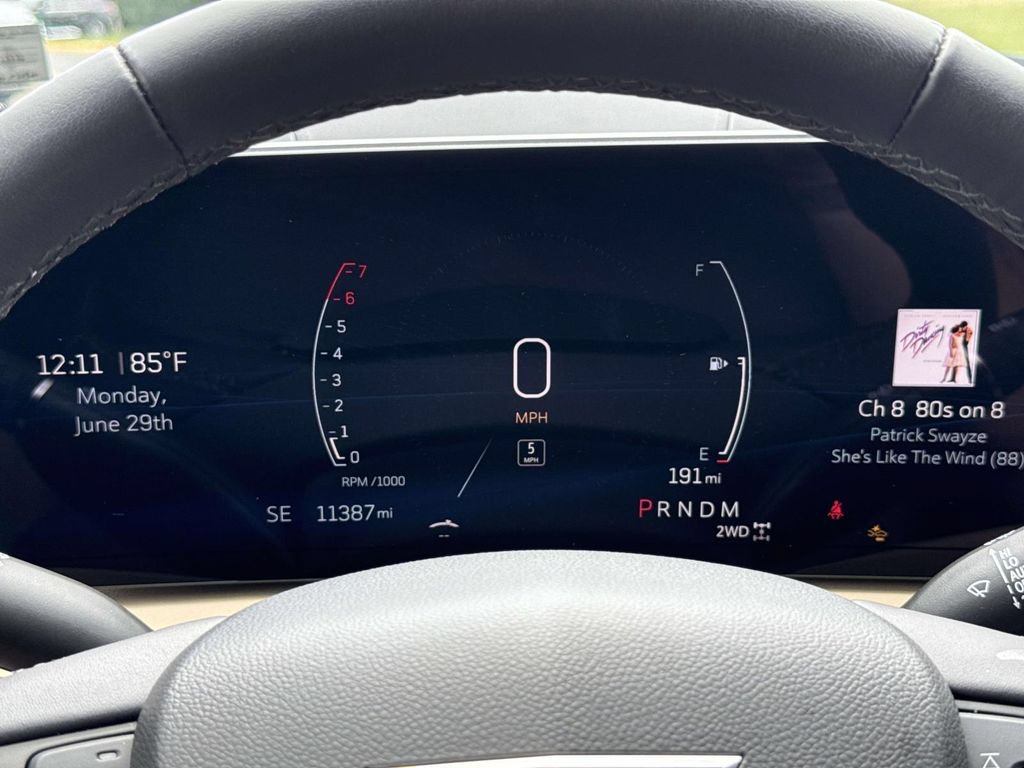 Certified 2024 Cadillac XT4 Premium Luxury w/ Active Safety Package AWD/4WD image 8