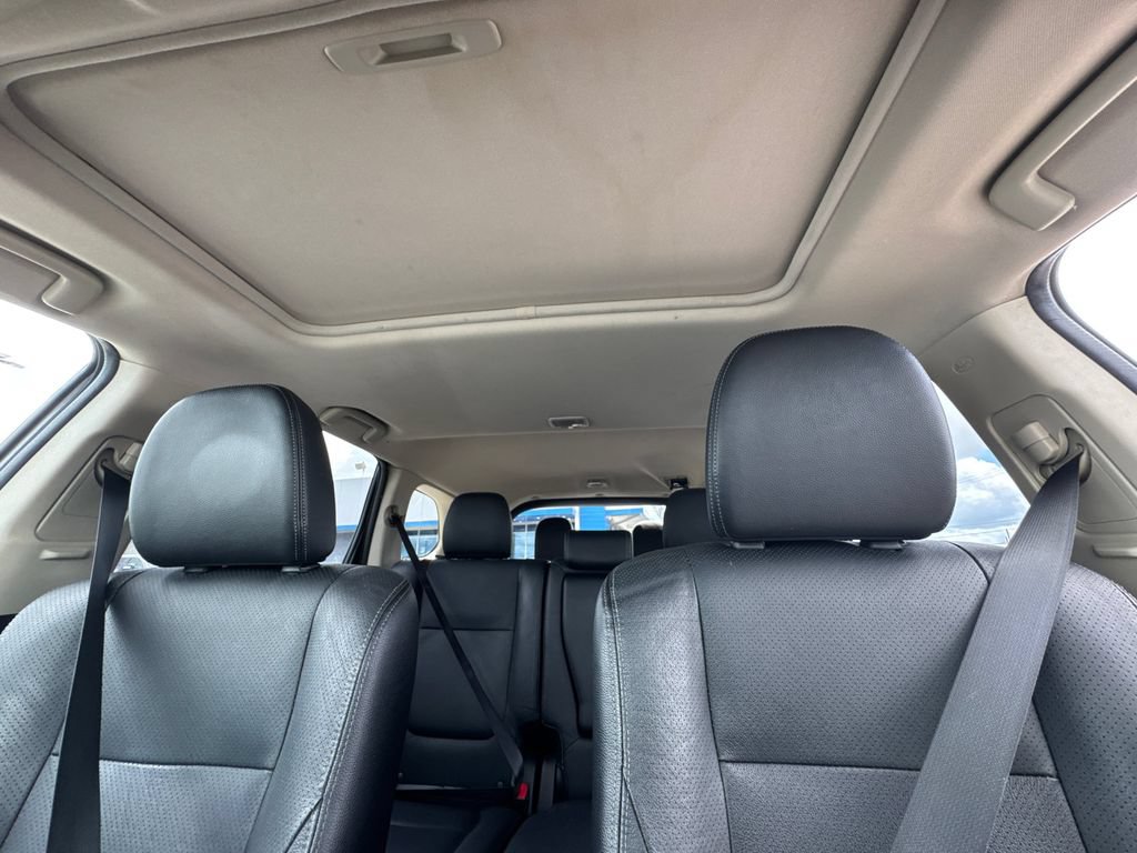Used 2016 Mitsubishi Outlander SEL FWD image 32