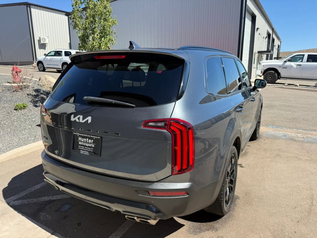 Used 2022 Kia Telluride SX w/ SX Prestige Package AWD/4WD image 8