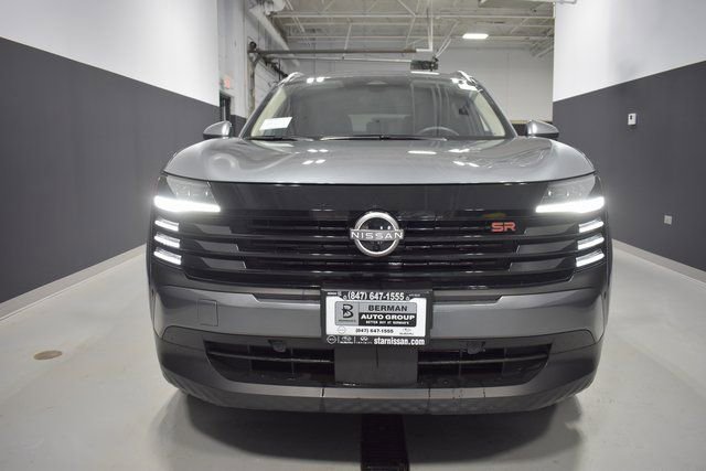 Certified 2025 Nissan Kicks SR image 6