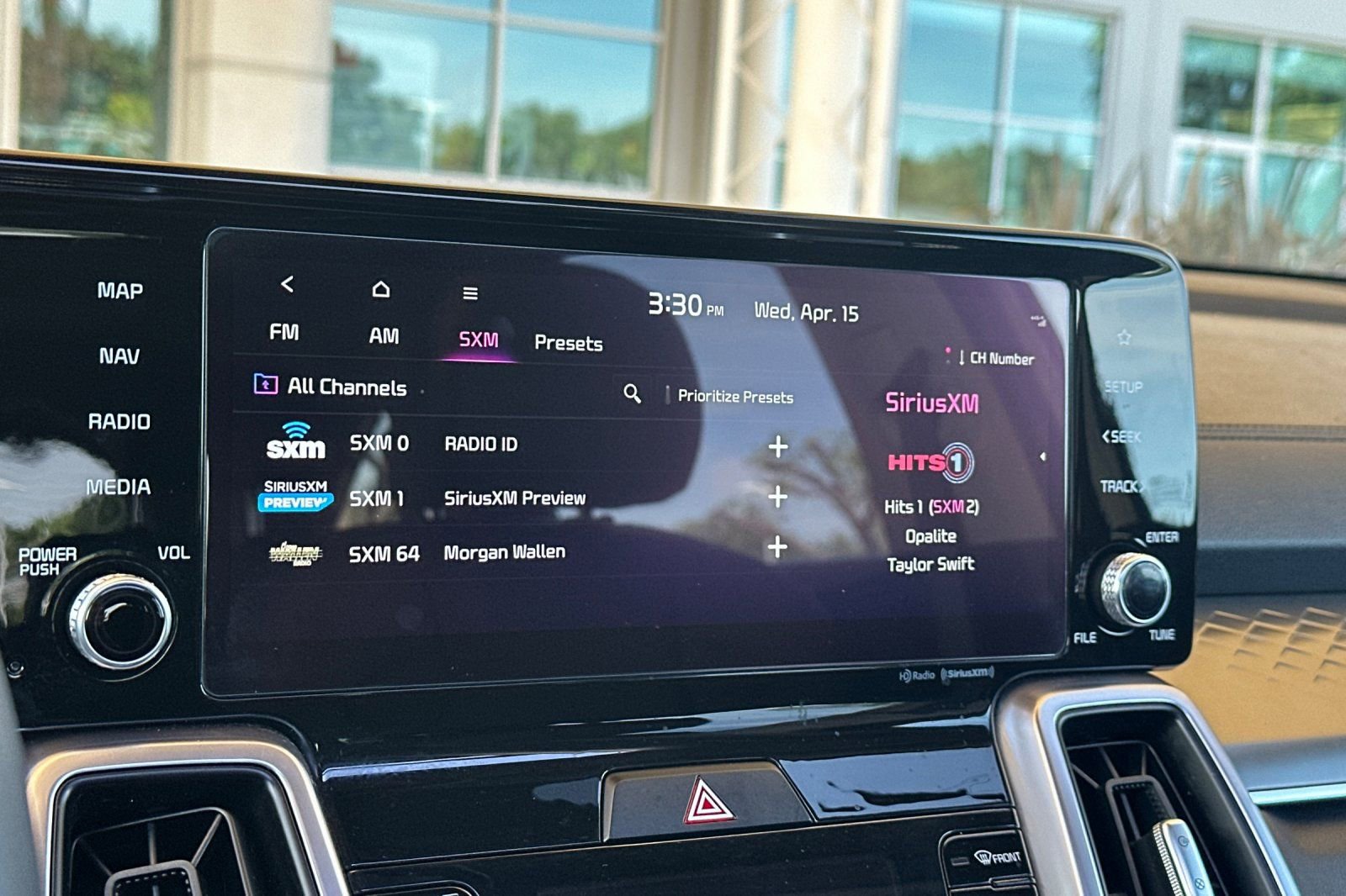 Used 2022 Kia Sorento EX w/ Panoramic Sunroof Package AWD/4WD image 22
