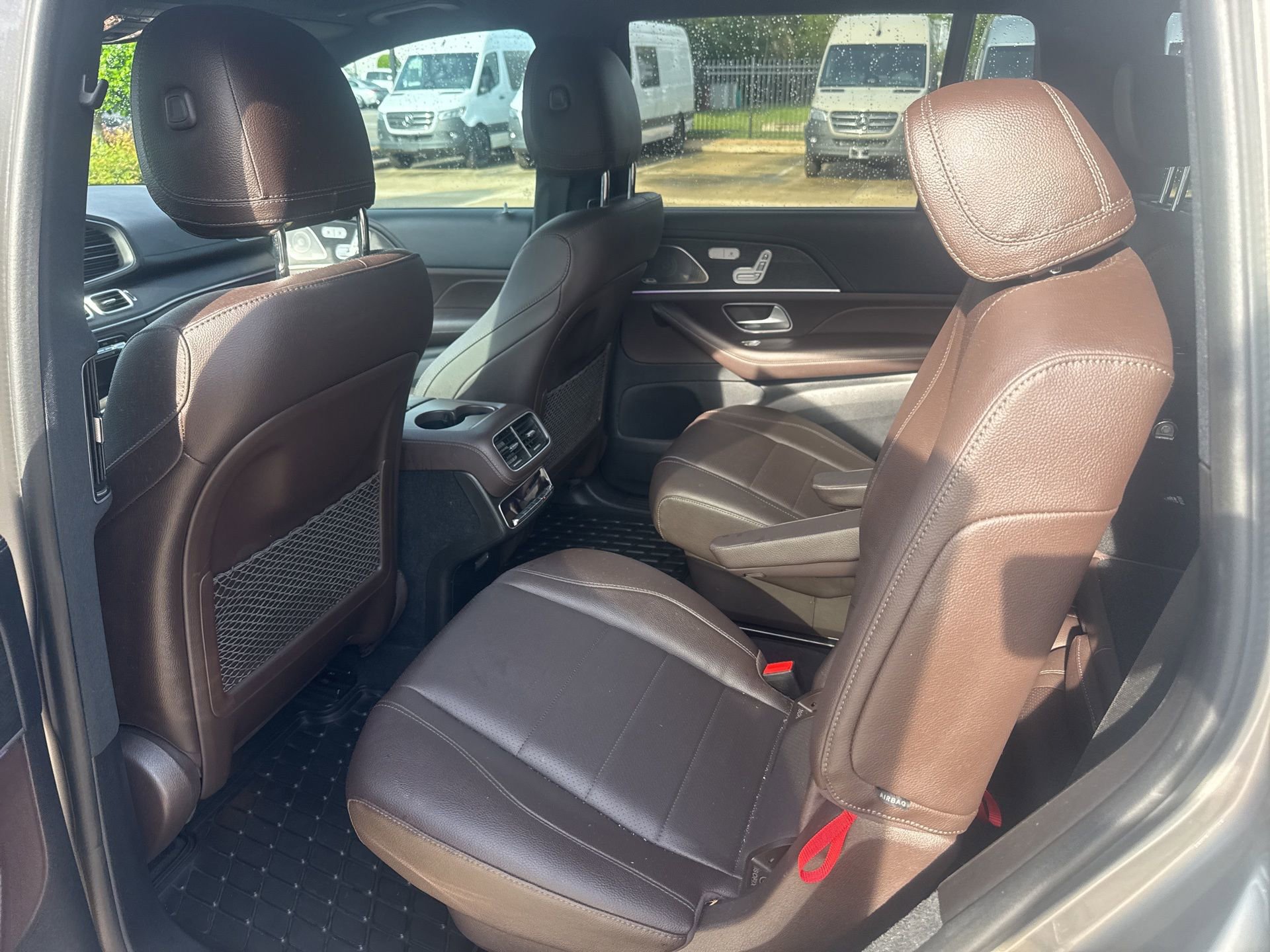 Used 2022 Mercedes-Benz GLS 450 4MATIC image 10