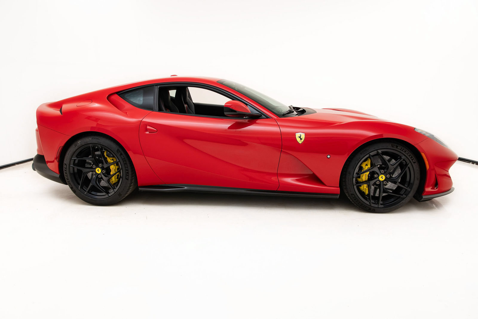 Certified 2018 Ferrari 812 Superfast RWD image 3