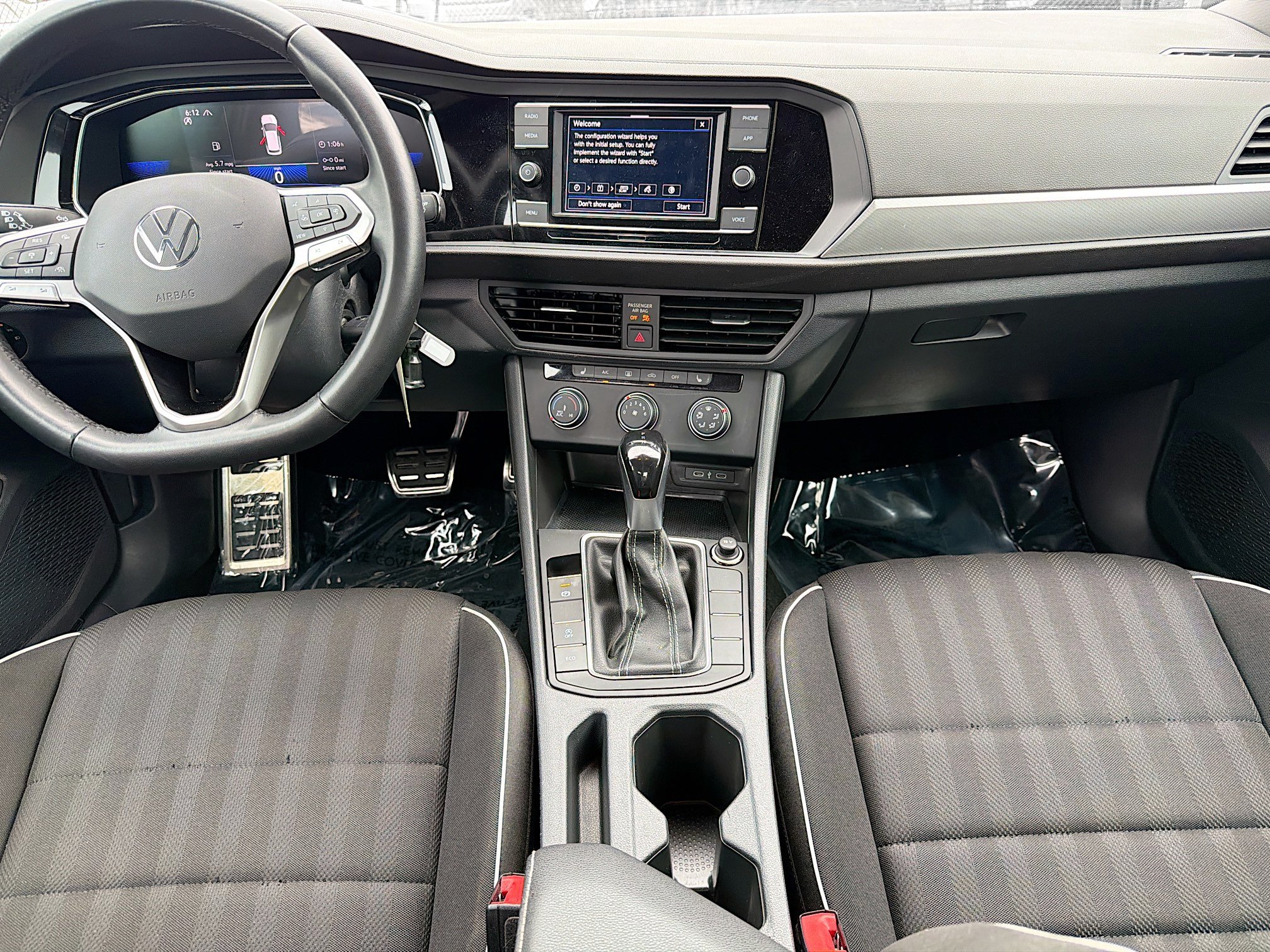 Used 2024 Volkswagen Jetta Sport FWD image 17