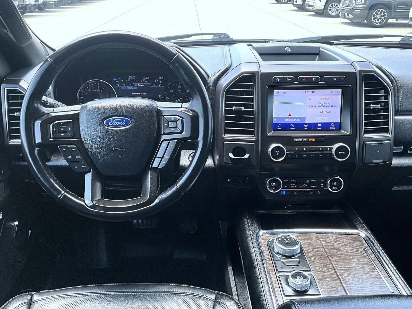 Used 2020 Ford Expedition Limited AWD/4WD image 12