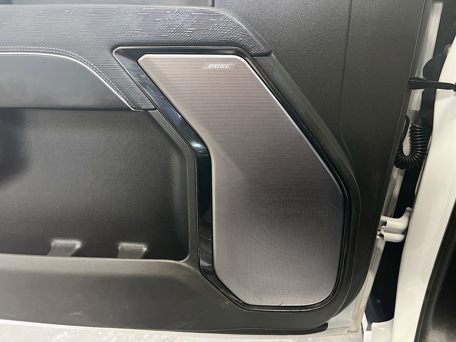 Used 2025 GMC Sierra 1500 AT4X w/ AT4X AEV Edition AWD/4WD image 19