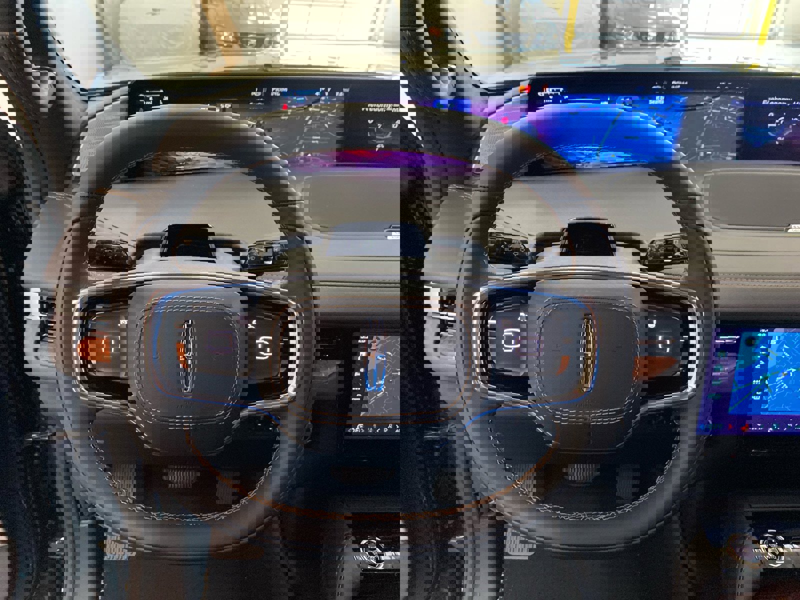 New 2025 Lincoln Navigator Black Label image 20