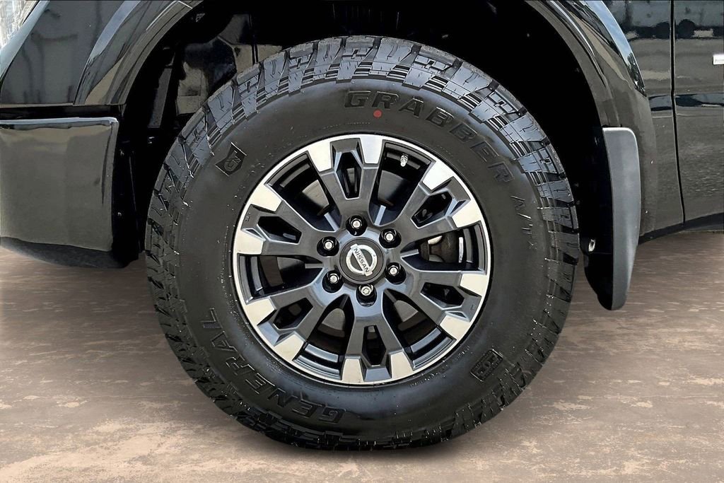 Used 2018 Nissan Titan PRO-4X w/ Pro-4x Convenience Package image 37