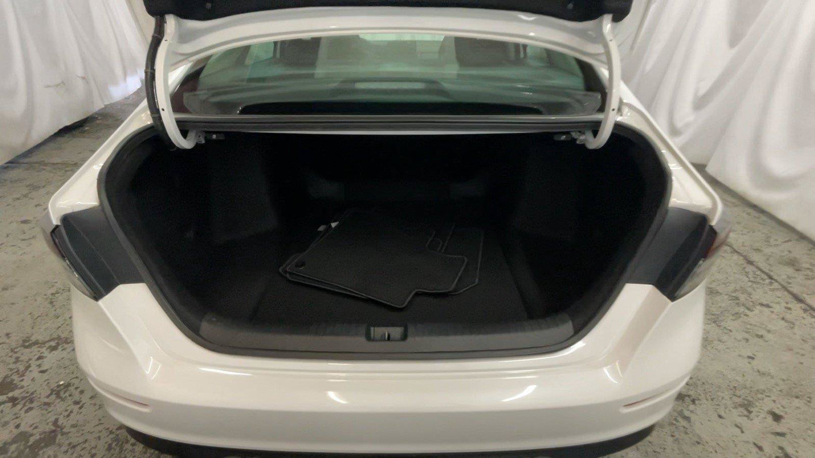 Used 2025 Honda Accord SE image 21