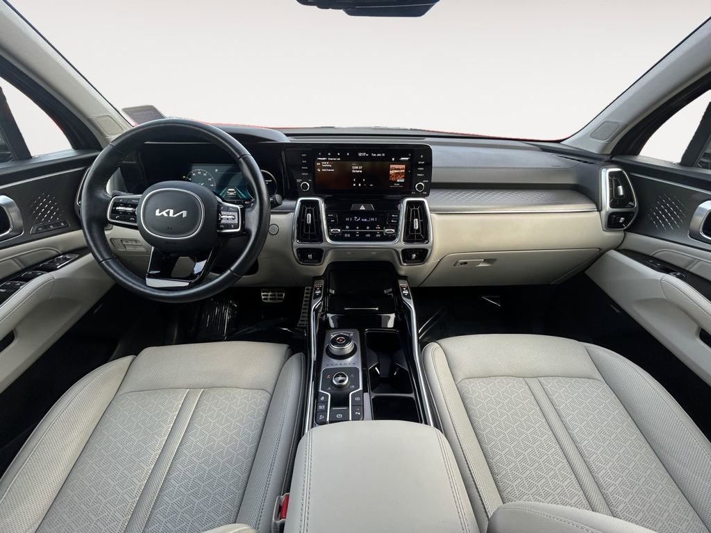 Used 2023 Kia Sorento SX Prestige image 13