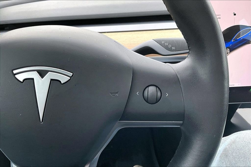 Used 2020 Tesla Model 3 Performance image 19
