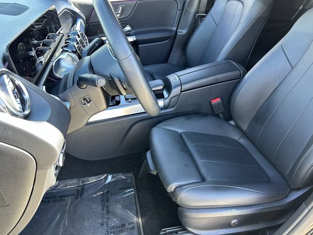 Used 2023 Mercedes-Benz GLB 250 image 22