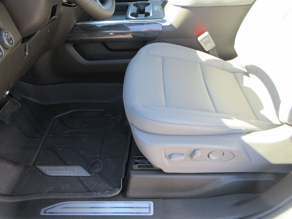 New 2026 Chevrolet Silverado 3500 LTZ w/ LTZ Premium Package image 23