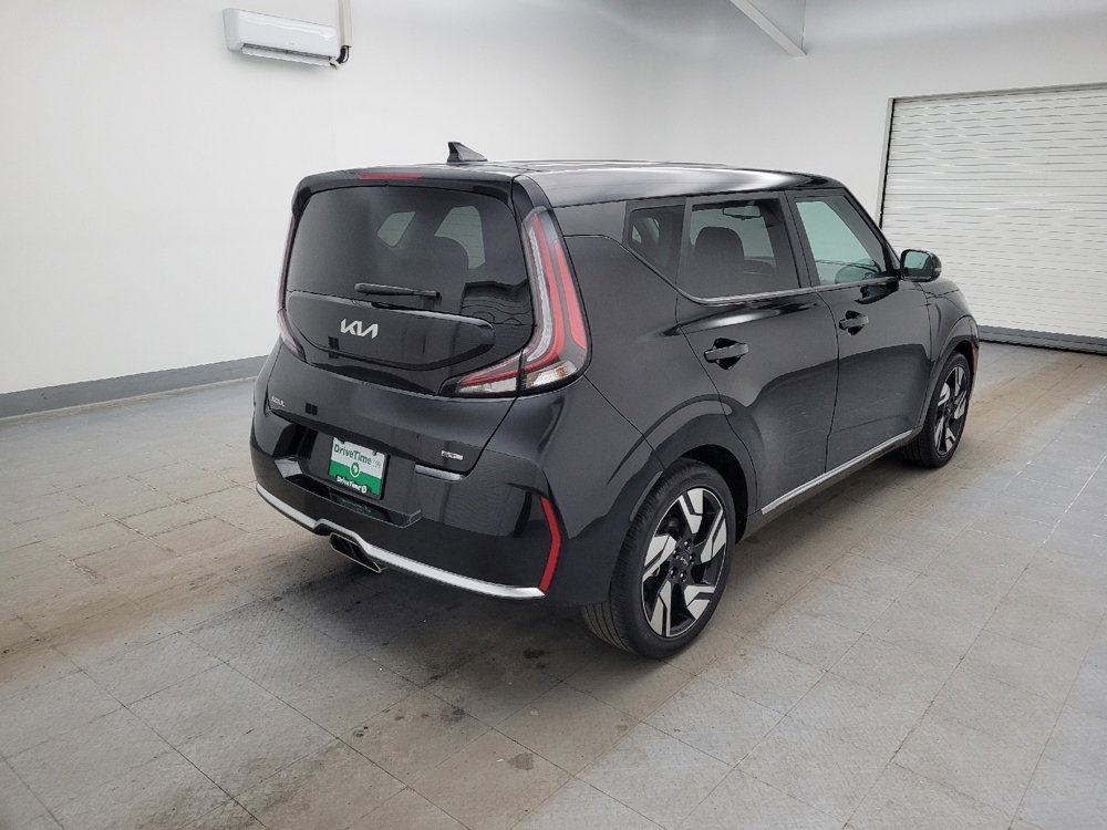 Used 2023 Kia Soul GT-Line w/ GT-Line Technology Package image 9