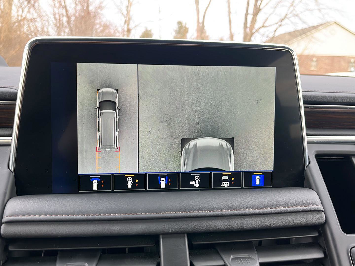 Used 2024 Chevrolet Tahoe High Country image 21