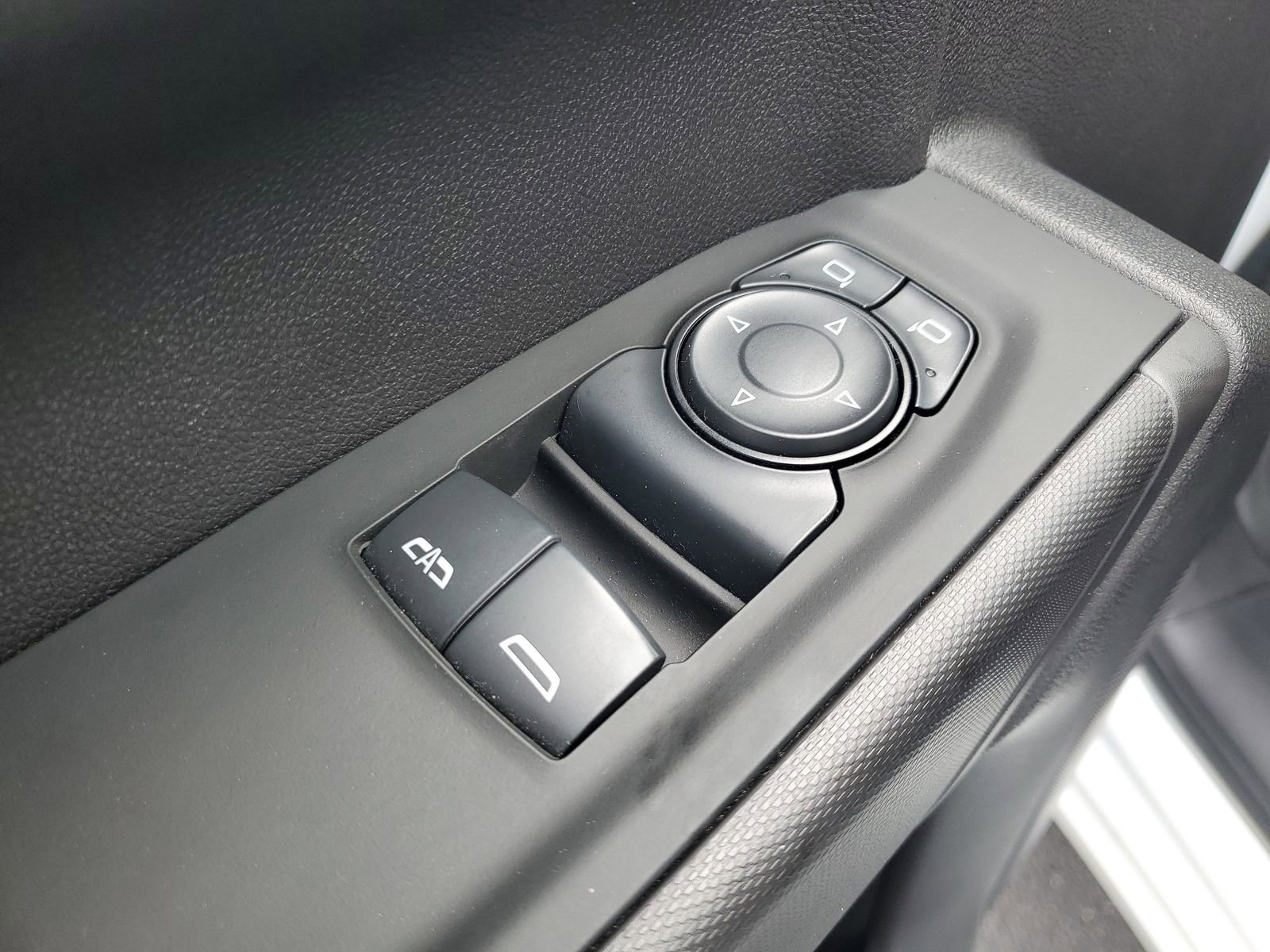 Used 2024 GMC Sierra 1500 Pro w/ Pro Value Package image 9