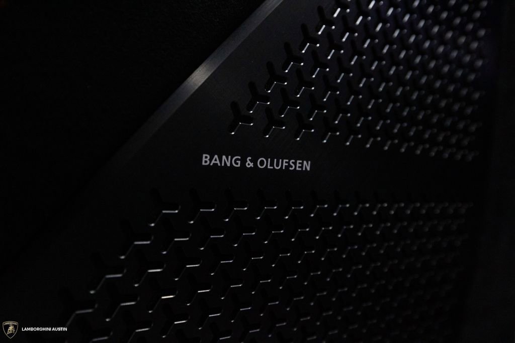 Used 2023 Lamborghini Urus Performante image 22