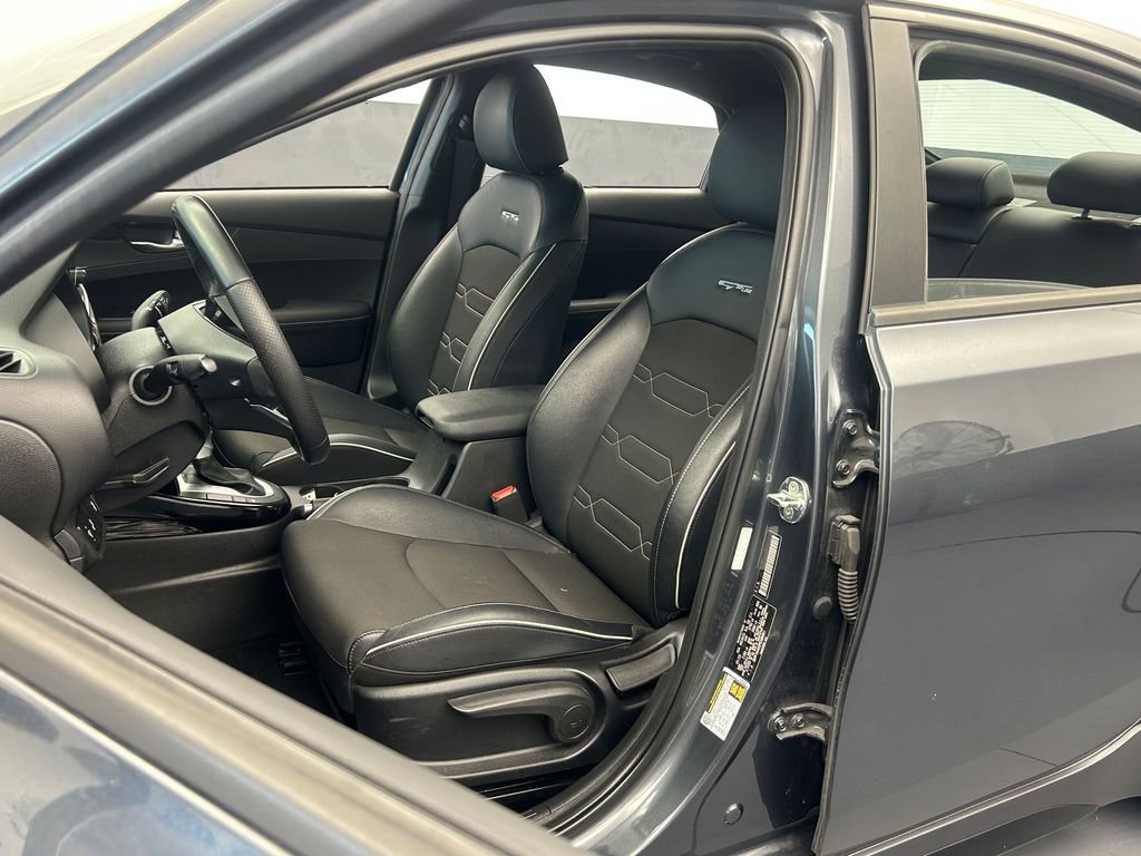 Used 2023 Kia Forte GT-Line image 10