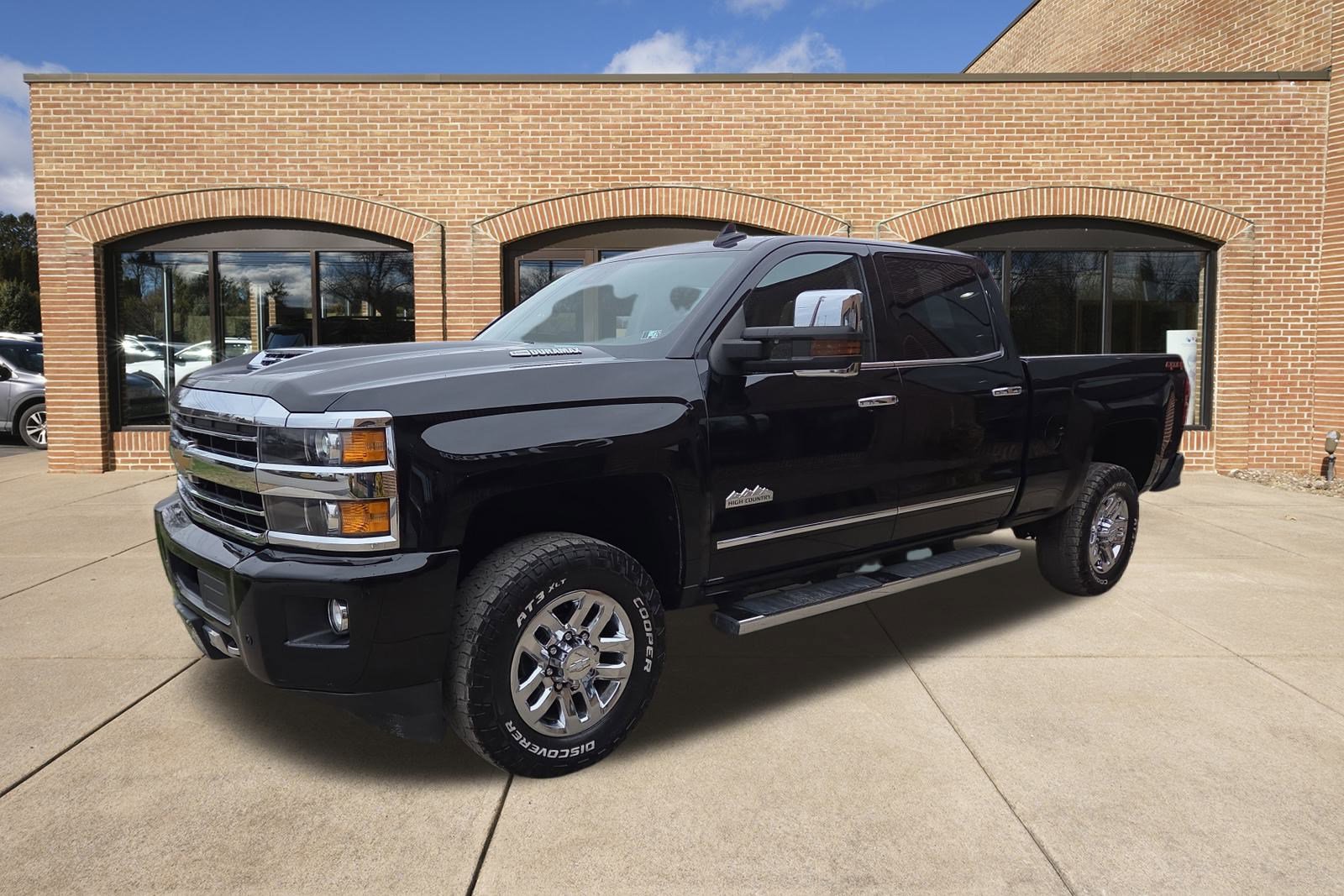 Used 2019 Chevrolet Silverado 3500 High Country w/ Duramax Plus Package image 8