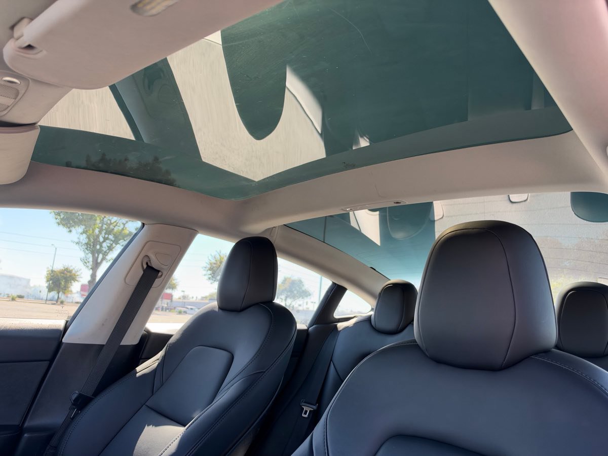 Used 2022 Tesla Model 3 RWD image 12
