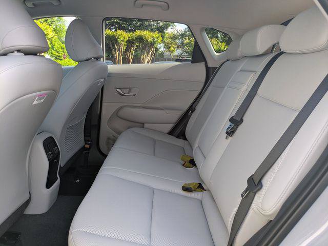 New 2026 Hyundai Kona SEL Premium AWD/4WD image 13
