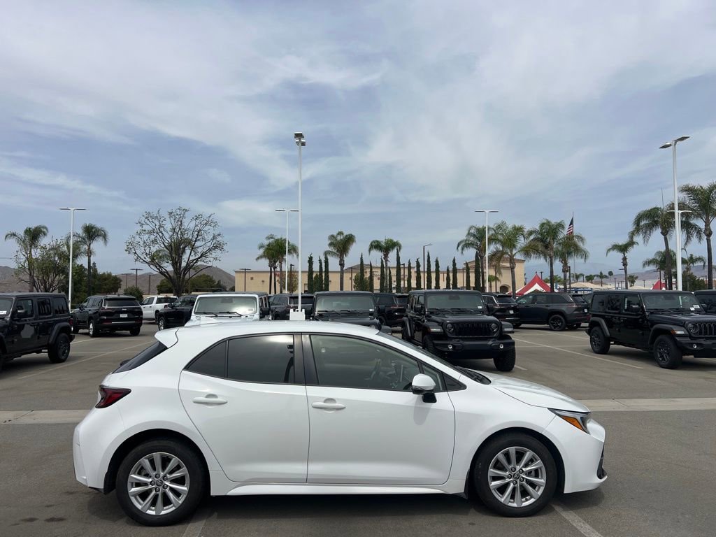 Used 2023 Toyota Corolla SE image 9