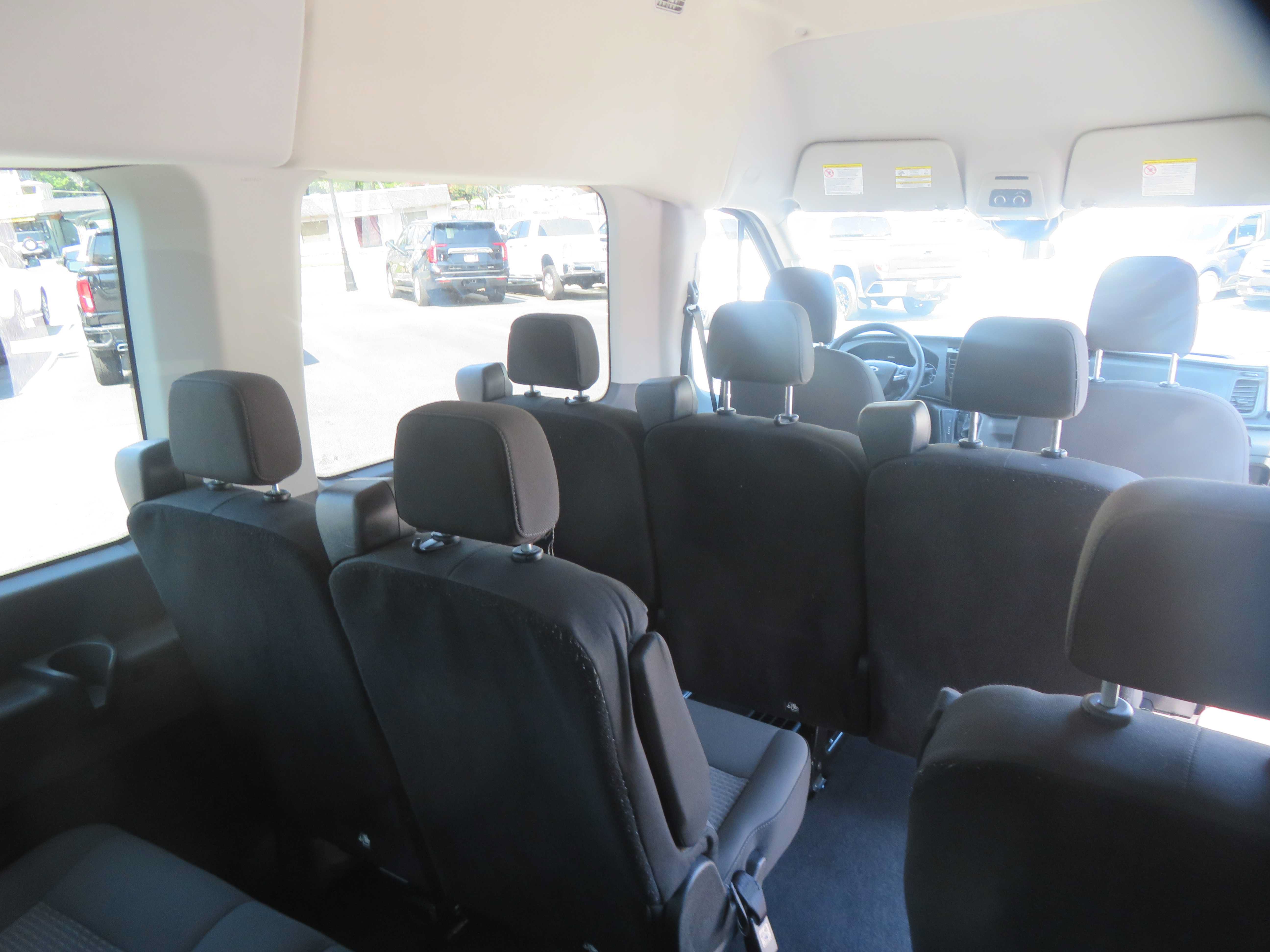 Used 2025 Ford Transit 350 XLT RWD image 23