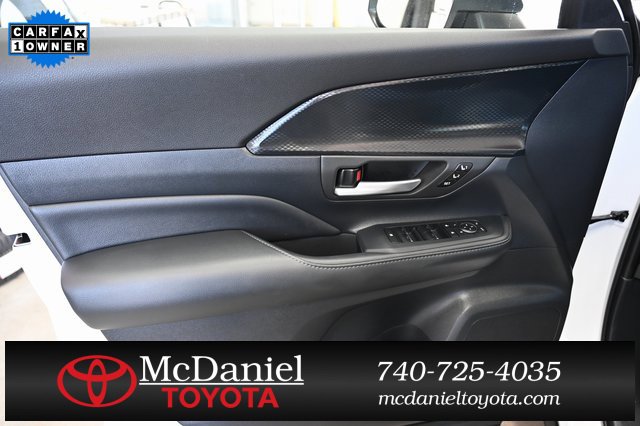 Used 2024 Toyota Grand Highlander AWD Hybrid image 29