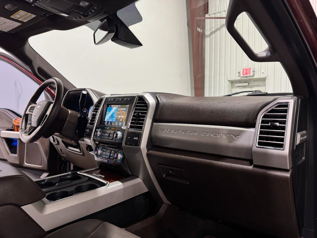 Used 2017 Ford F350 King Ranch w/ King Ranch Ultimate Package AWD/4WD image 11